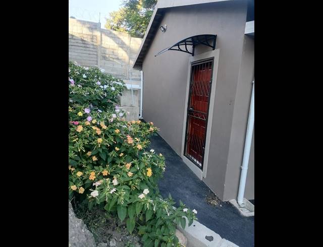 1 BEDROOM PROPERTY TO RENT IN MALVERN